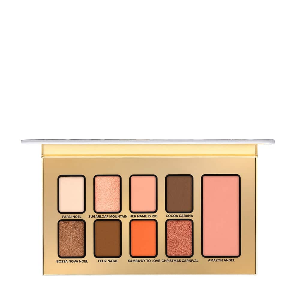 Christmas Around The World Makeup Set